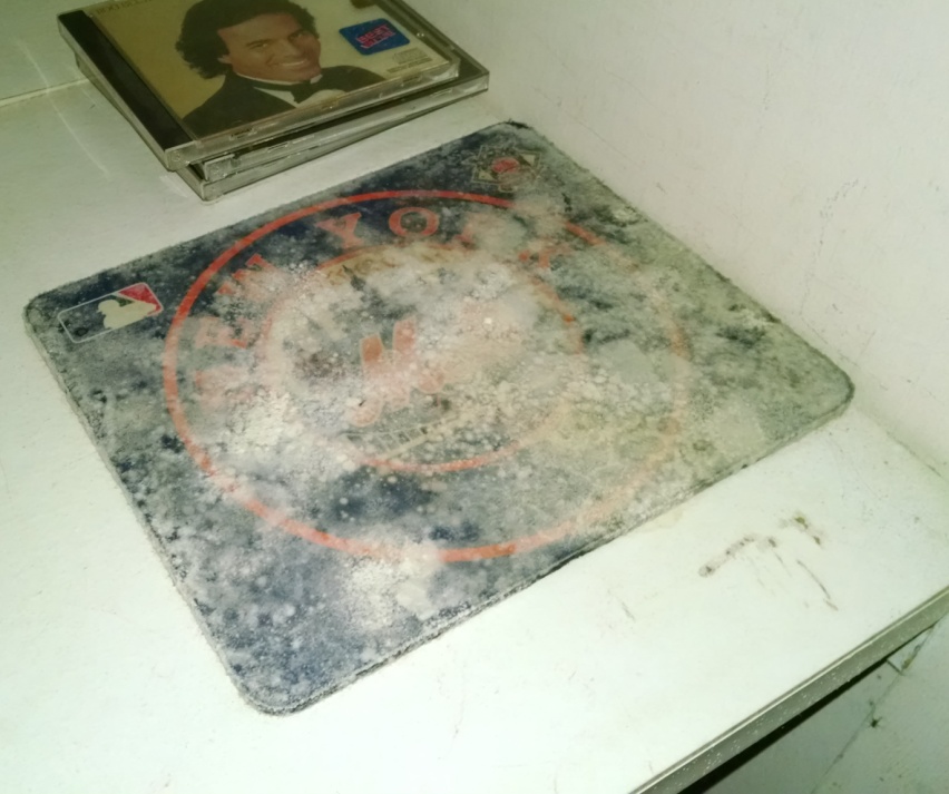 Moldy mouse pad